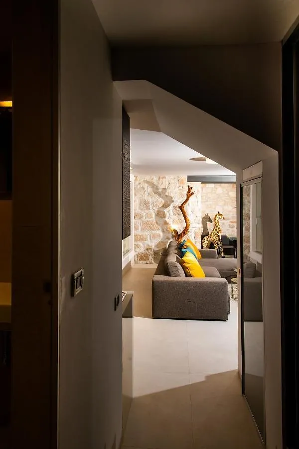 Villa Iwy Rovinj 0*,  Croatia